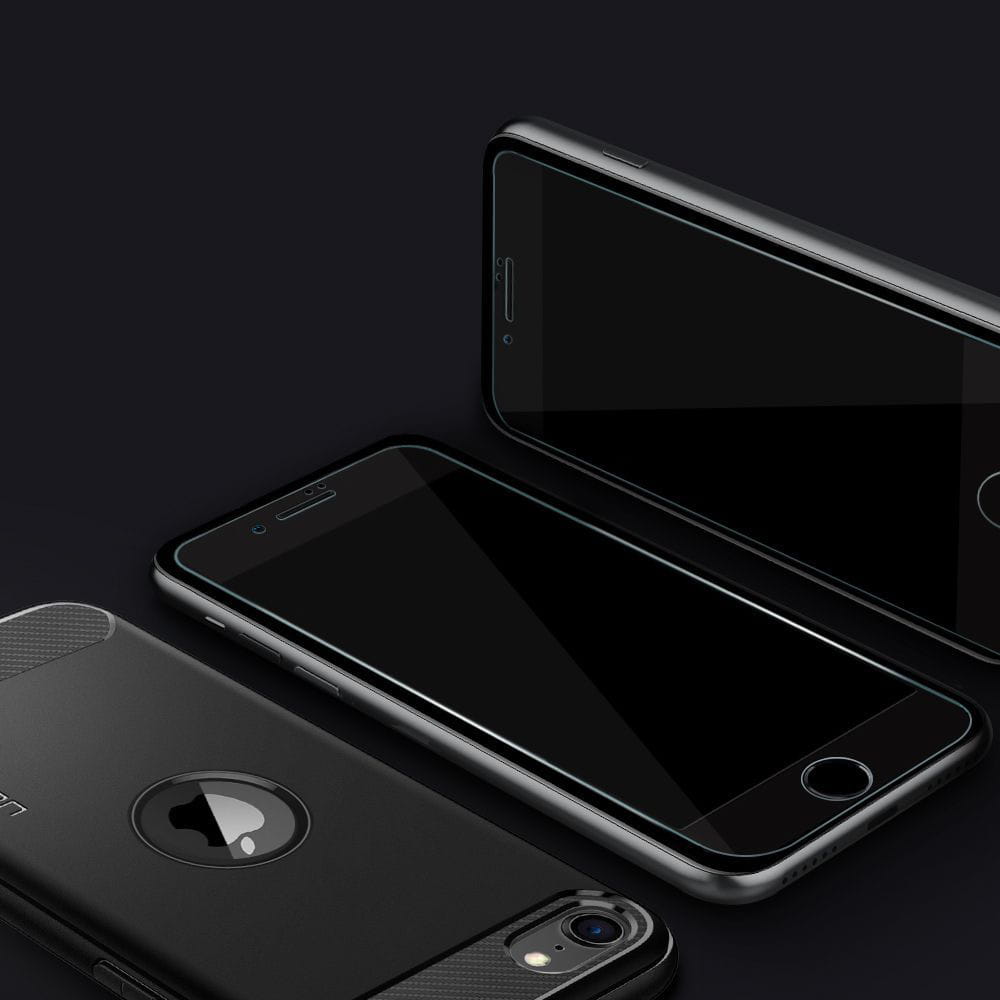 Spigen gehärtetes Glas.tR Slim FC 2-Pack mit schwarzem Rahmen für iPhone SE 2020, 8/7 - kompatibel mit Hülle